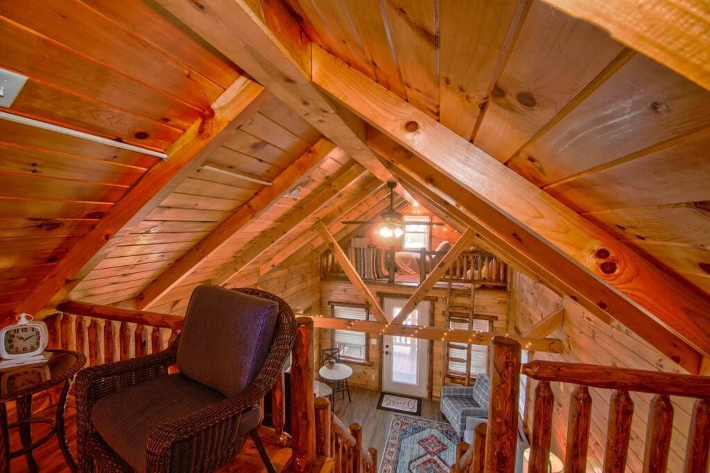Charming Lakeview Cabin Near Geneva-On-The-Lake! Ashtabula Exterior foto